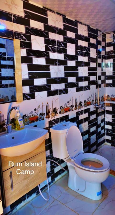 Desert Island Camp ワディ ・ラム エクステリア 写真
